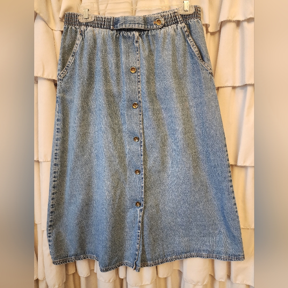 Women's Jean Skirt with Pockets Size Eight